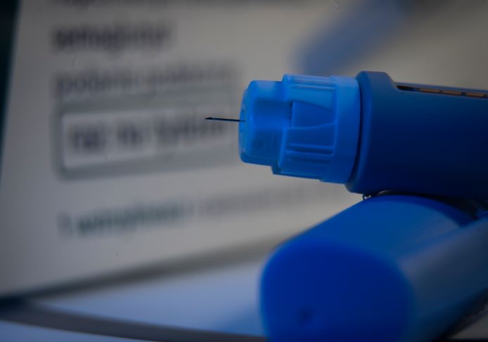 Cover voor Hoe wordt de prikpen gebruikt en hoe verschilt het van andere gewichtsverliesmethoden?